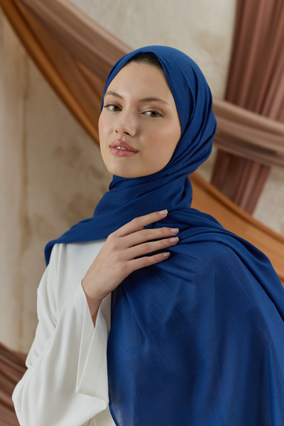 Qef Soft Line Cotton Shawl Navy Blue