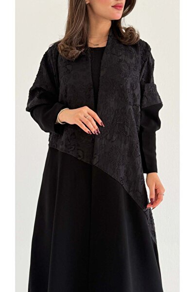 AYA MWT1084 - عباية مع تدخيله مشجر |Abaya with floral inserts