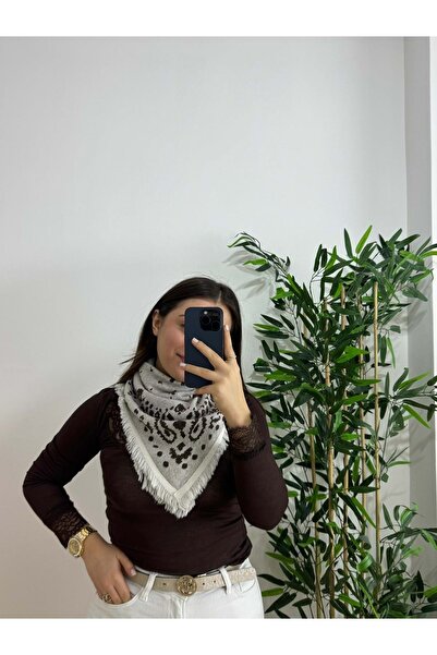 STRENGTH WEAR Ekru Desenli Triko Şal