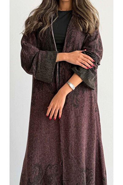 AYA MW1855 - عباية مخمل كاملة طباعة برسمات راقية ودافئي