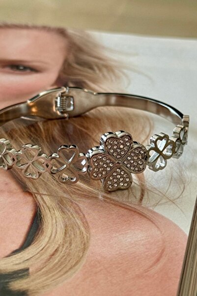 Trendy Butik Steel silver colored clover clamp