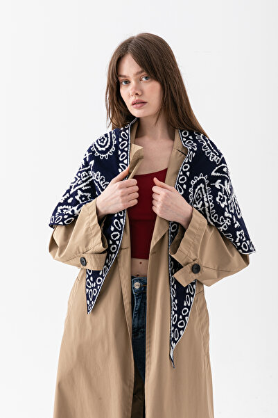 Wega Moda Women's Triangle Patterned Reversible Knit Shawl