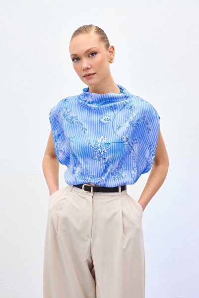 Sateen Short Sleeve Patterned Blouse - Blue