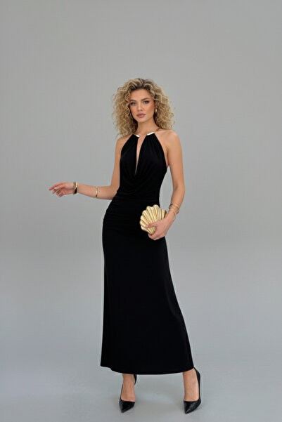 Safgiyim44 Accessory Detail Low-Cut Long Dress - Black