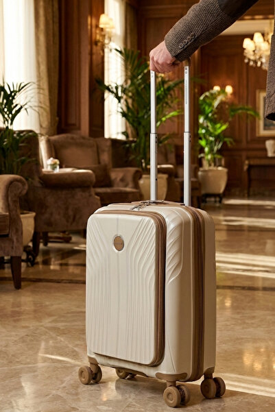 United Colors of Benetton 8010 Laptop bölmeli Küçük Boy Polipropilen Kırılmaz...