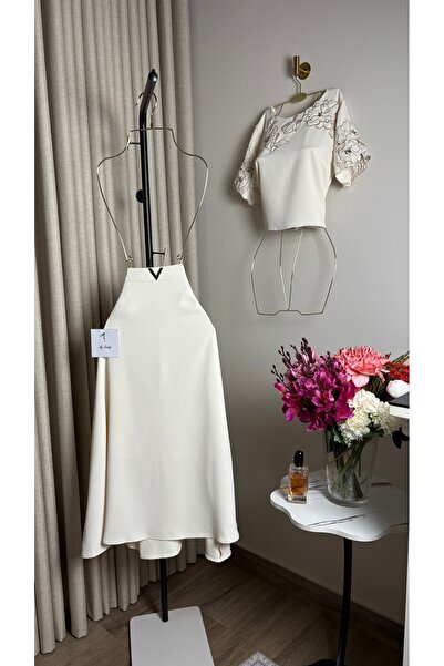 MYGROUP Skirt with blouse