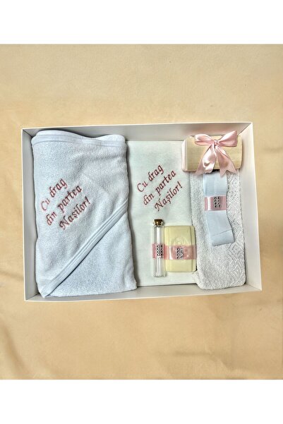 Botez Trusou brodat pe prosop si panza Cu drag din partea nasilor – pudra , b...