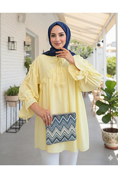 bellura Yakası Ve Kolları Bağlamalı Önü Çiçek Detaylı Keten Gömlek