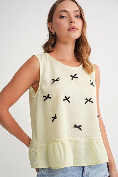 Hiccup Mixray blouse with round collar and bow