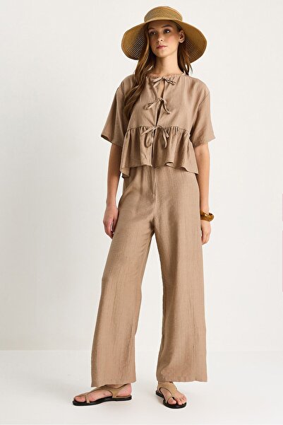 Hiccup Bianco Lucci two-piece set for short-sleeved blouse and knotted trousers