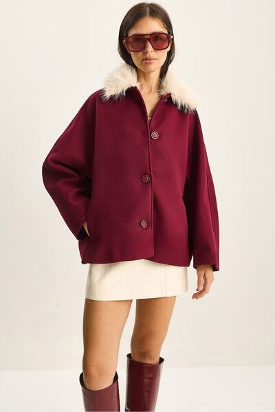 Hiccup LUCCI Oversized Plush coat with fur collar