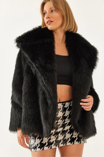 Hiccup LUCCI Oversize Faux Fur Coat