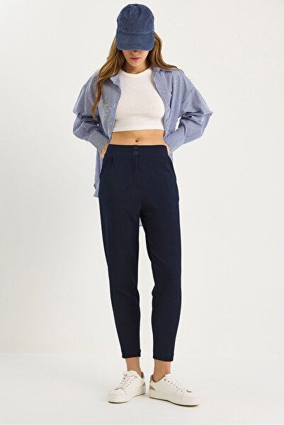 Hiccup Pantaloni lungi din crep cu model morcov și închidere cu nasturi