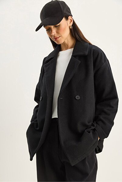 Hiccup LUCCI baro palto e butonencar phandlo