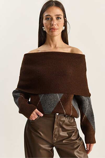 Hiccup LUCCI knitted sweater with Madonna collar and Baclava pattern