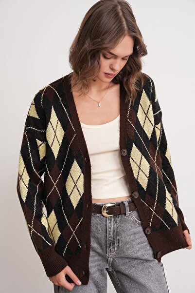 Hiccup Mixray oversized cardigan with argyle pattern, V-neck and buttons