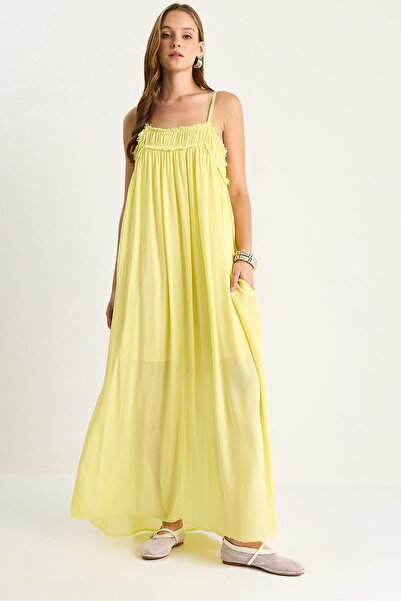 Hiccup Maxi dress with square collar and embroidery