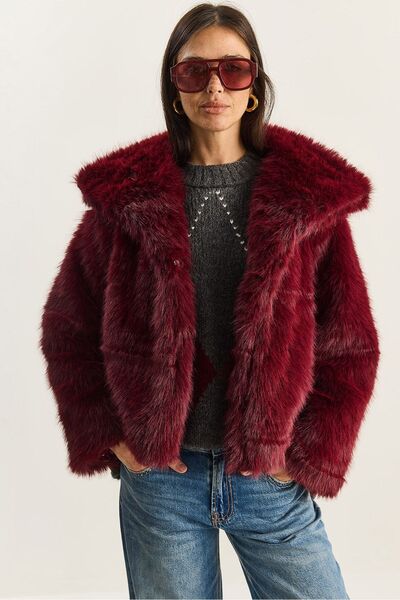 Hiccup LUCCI Oversize Faux Fur Coat
