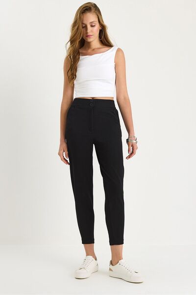 Hiccup Pantaloni lungi din crep cu model morcov și închidere cu nasturi