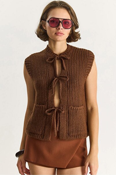 Hiccup LUCCI knitted textured Vest with knot closure