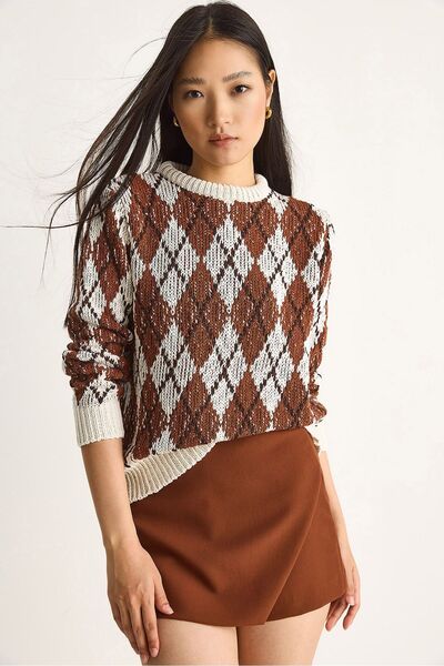 Hiccup LUCCI women's round-neck knitted sweater with diamond pattern