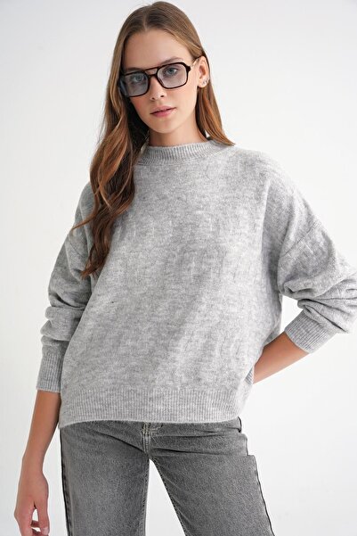 Hiccup Mixray Ribbed Knit Sweater with Hair Braid Pattern