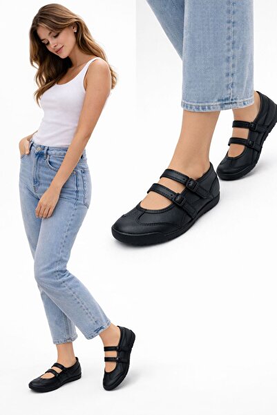 SHOW Unique and exclusive women's shoes