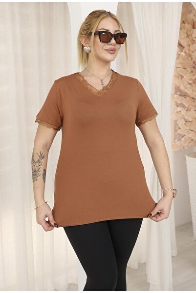 Siyezen Plus Size V-Neck Lace Detail Blouse