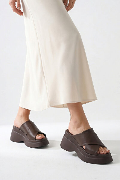 Riccon Women's Slippers 0012914 Brown