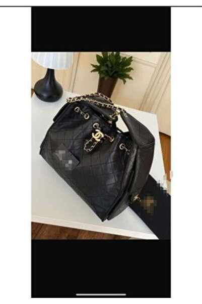 Generic Handbag and shoulder bag, high quality material, with accessories