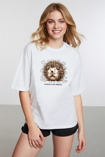 caddekombin Women's Oversize Cute Hedgehog Printed White T-Shirt