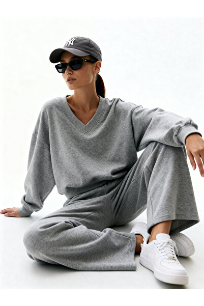 ALİKA Basic V-Neck Wide Leg Casual Stylish Top and Bottom Tracksuit Set