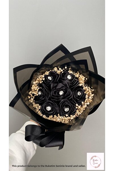 Buketim Seninle Buchet de 7 trandafiri negri, care nu se decolorează, cu cips...