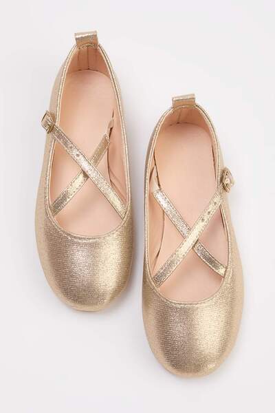 TRENDYOL SHOES Balerini Mary Jane aurii pentru fetițe mici/mari TAKSS26BE00014