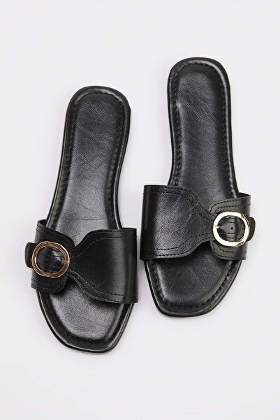 TRENDYOL SHOES Schwarze Damenhausschuhe TAKSS26TE00032