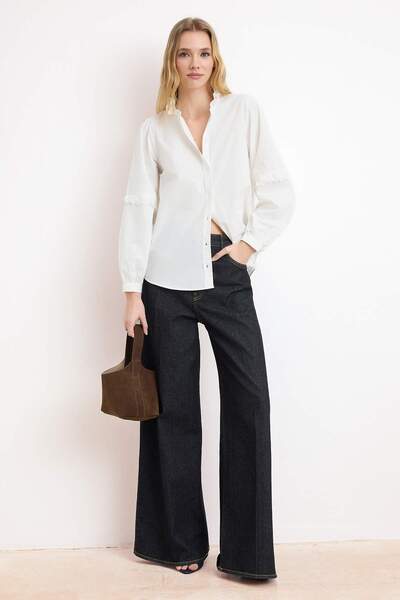 Trendyol Collection White Ruched Detail Poplin Shirt Twoss26Go00087