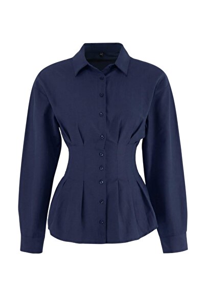 Trendyol Collection Marineblaues, tailliertes Hemd mit Gipe-Details TWOAW26GO...