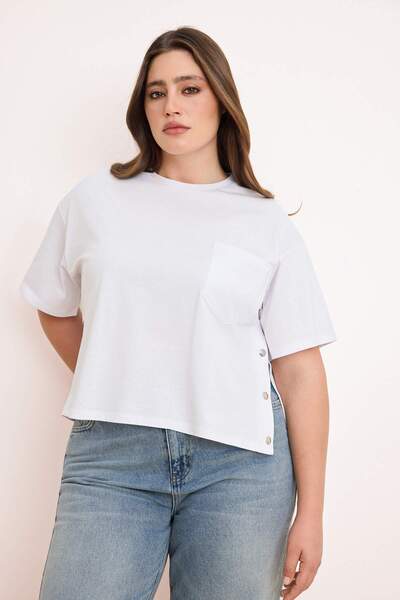 Trendyol Curve Bela pletena majica sa širokim izrezom, velike veličine, kratk...