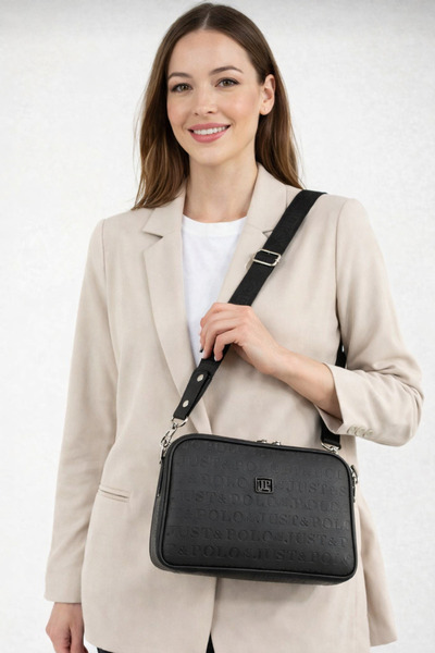 Just Polo حقيبة كتف نسائية ذات حزام طويل قابل للتعديل باللون الأسود-BD4023