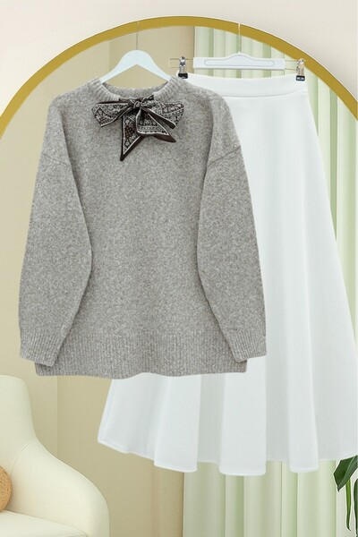 Modamorfo Yakası Fular Detaylı Yumoş Triko Kazak -Toprak