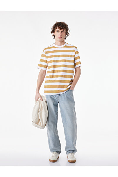 Koton Tricou cu mânecă scurtă, croială normală, cu decolteu rotund, din bumba...