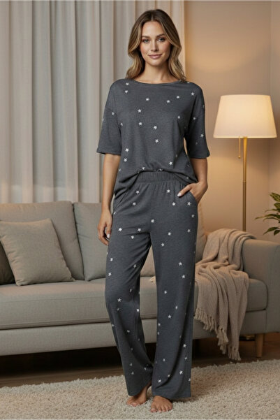 DOFİ Жіночий піжамний комплект з зірковим візерунком, антрацитовий – з коротк...