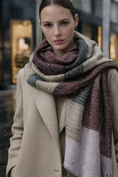 KRAFTELLA Soft Heritage Wool Shawl – Wool Shoulder Shawl with Tassel Detail