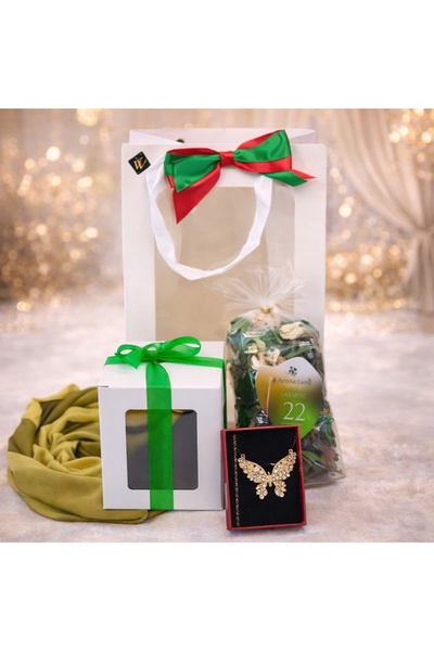 velve Set Special Spring, cu esarfa, brosa si flori uscate parfumate, ambalat...