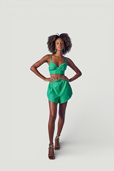 HOLLY LOLLY Grüne Leti-Shorts