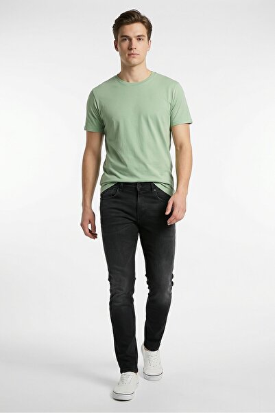 Replay Men Regular Fit Anbass Washed Stretchable Denim Jeans, Black