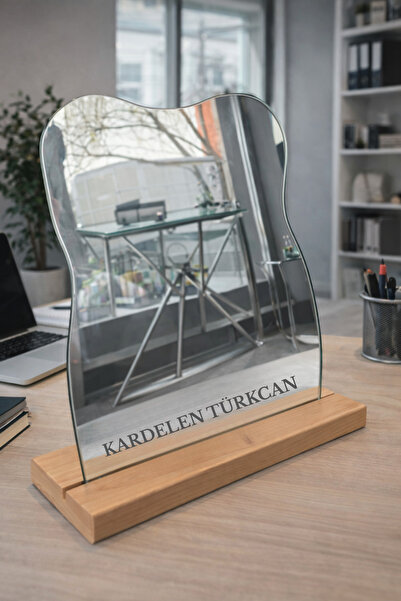 FLEXON Makyaj Aynası Kişiye Özel İsim Yazılabilen Ahşap Standlı Ayna – Masa Ü...