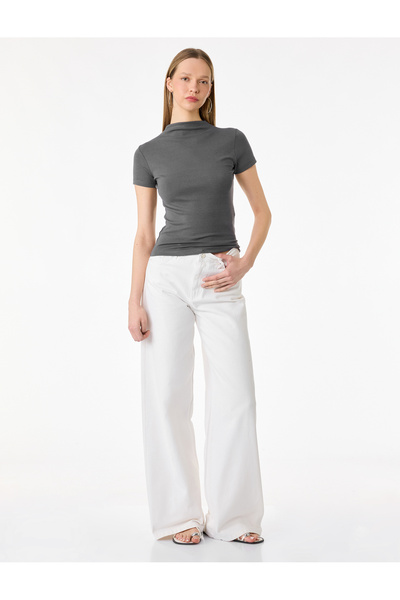 Koton Tricou cu mânecă scurtă, croială slim, cu guler ridicat, din amestec modal