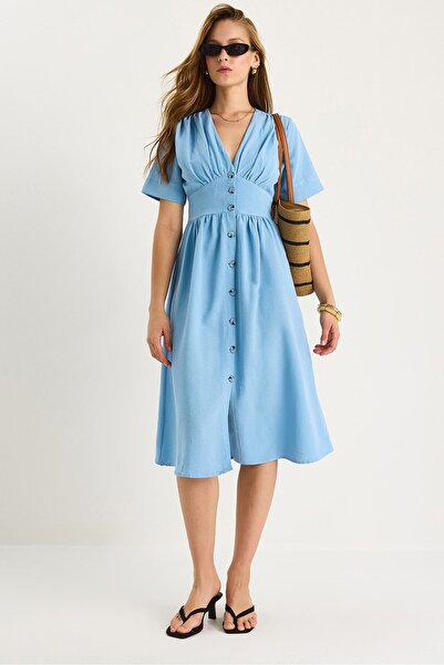 Hiccup V-neck midi dress with buttons