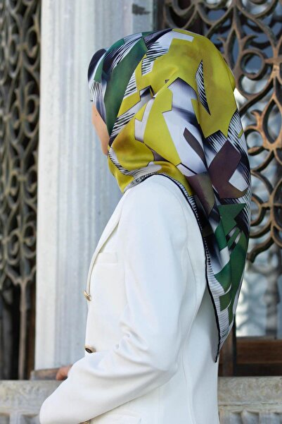 Vissona %100 Twill İpek Geometrik Desenli Sarı - Benetton Yeşili Renkli 90x90...